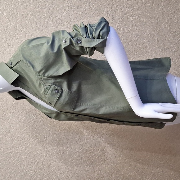 Express Essential Stretch Shirt - Picture 8 of 11